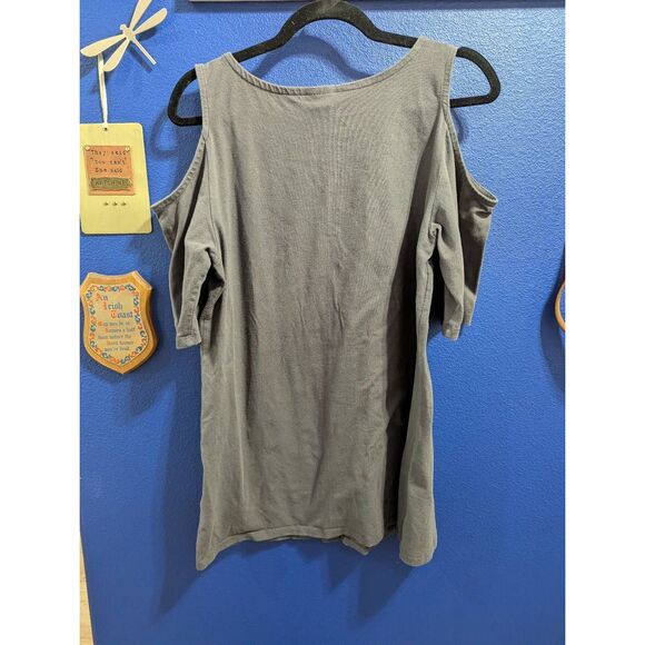 Torrid Cold Shoulder Top - Picture 1 of 6